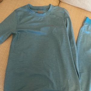 REI crew long underwater